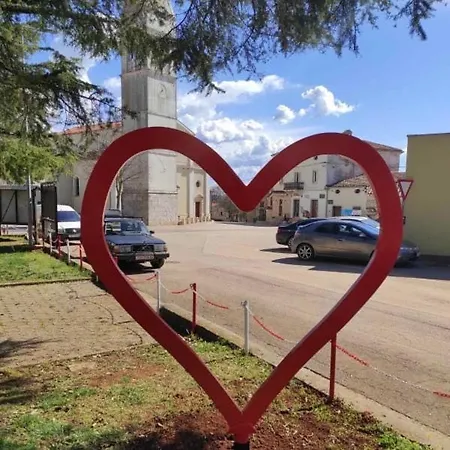 Krizmanic * Kaštelir