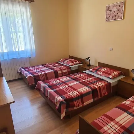 Krizmanic Apartment *